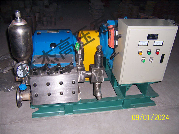 如(rú)何對高壓清洗(xǐ)泵進行日常維(wéi)護